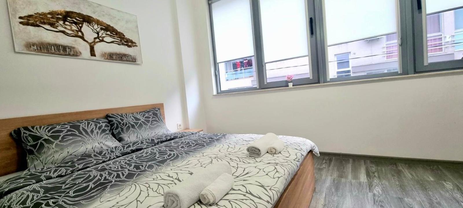 Lazy Loft Apartment *